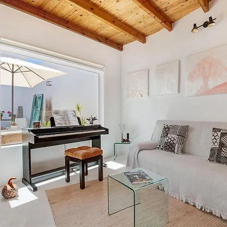 La Casa De Petrita * Pajara (Fuerteventura)